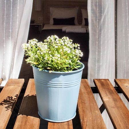 Krinis Apartments Rhodes City الغرفة الصورة